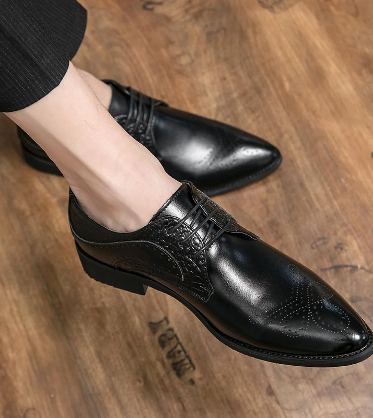 Scarpe eleganti da uomo classiche da lavoro di alta qualità Scarpe da sposa eleganti da uomo eleganti da uomo Slip On Office Oxf